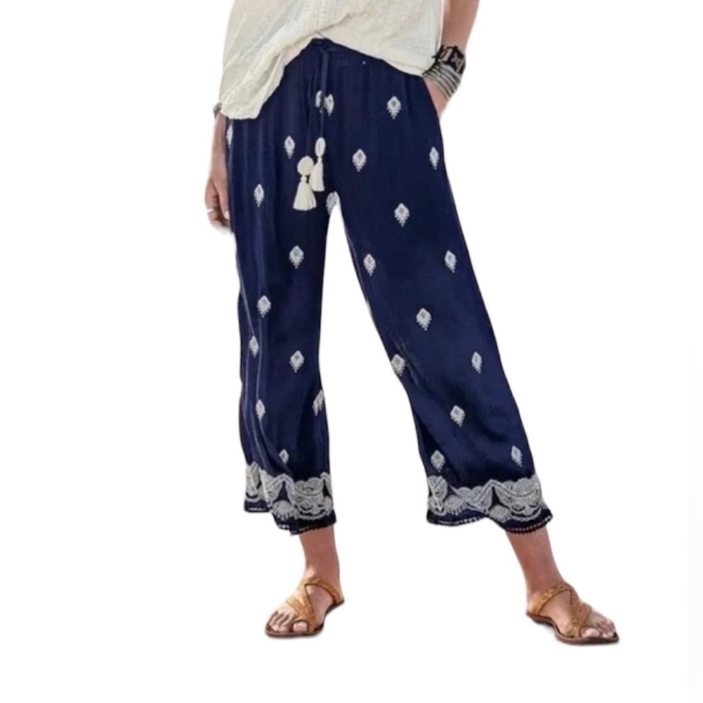 SUNDANCE Giselle Dream Embroidered Pants Navy White Size L NWOT